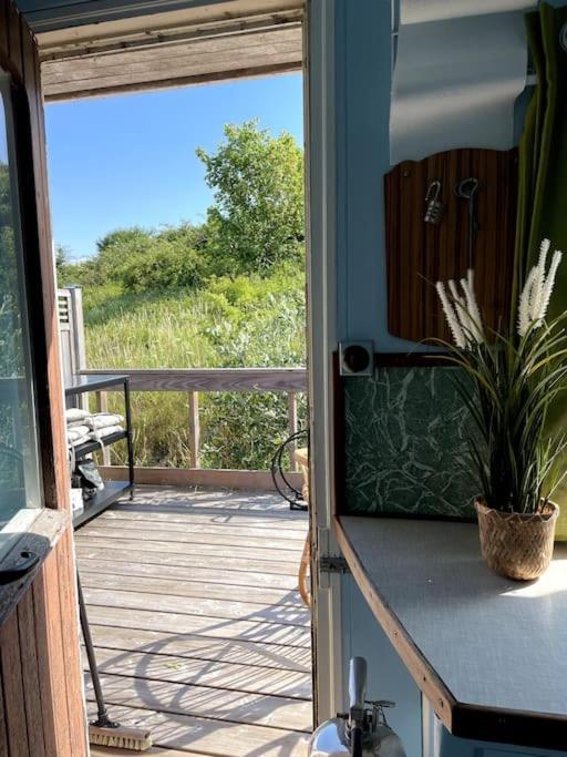 Fjordhytten. Rebuild Train Wagon From 1937. Apartment Odense Bagian luar foto