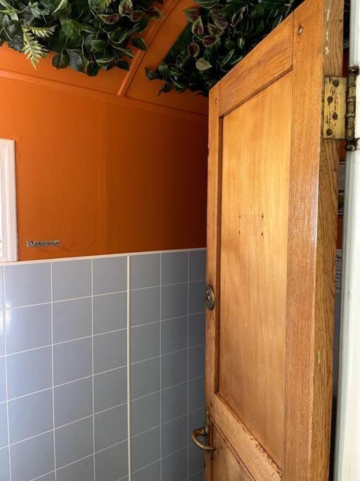 Fjordhytten. Rebuild Train Wagon From 1937. Apartment Odense Bagian luar foto